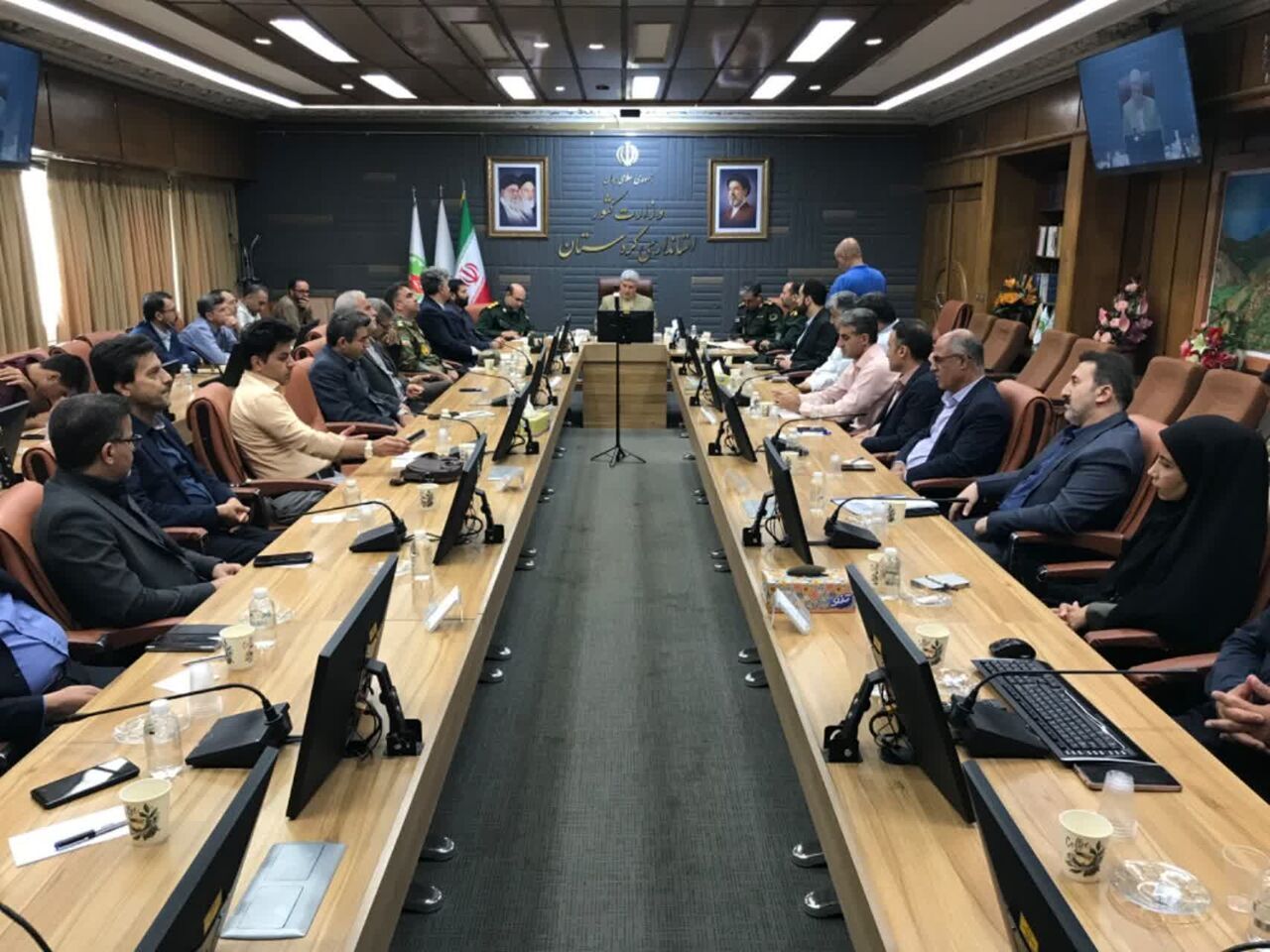 کردستان در مسیر ماندگار کردن روایت مقاومت؛ از تجلیل پیشکسوتان تا تشییع شهید گمنام