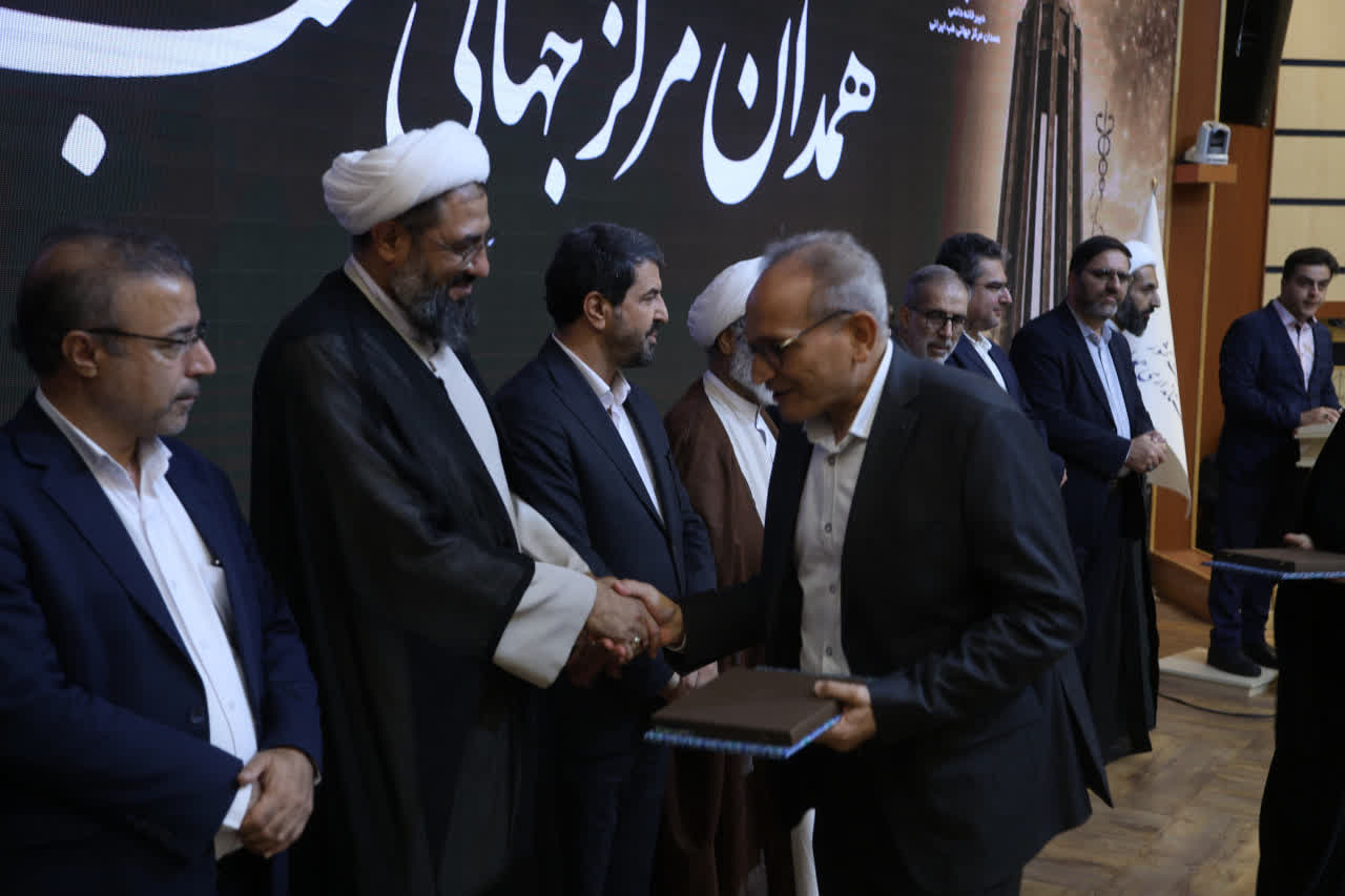 برای فهم طب سینوی نباید تنها به کتاب «قانون» بسنده کرد