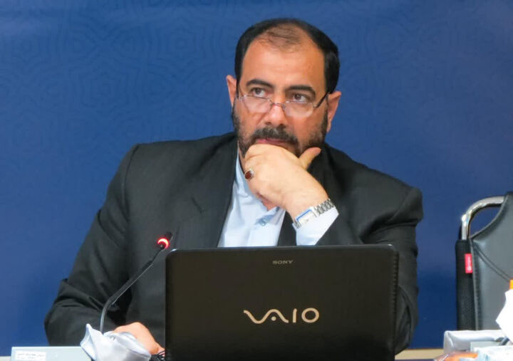 حضور مدیران در نماز جماعت، «فرهنگ سازمانی» را متحول میکند