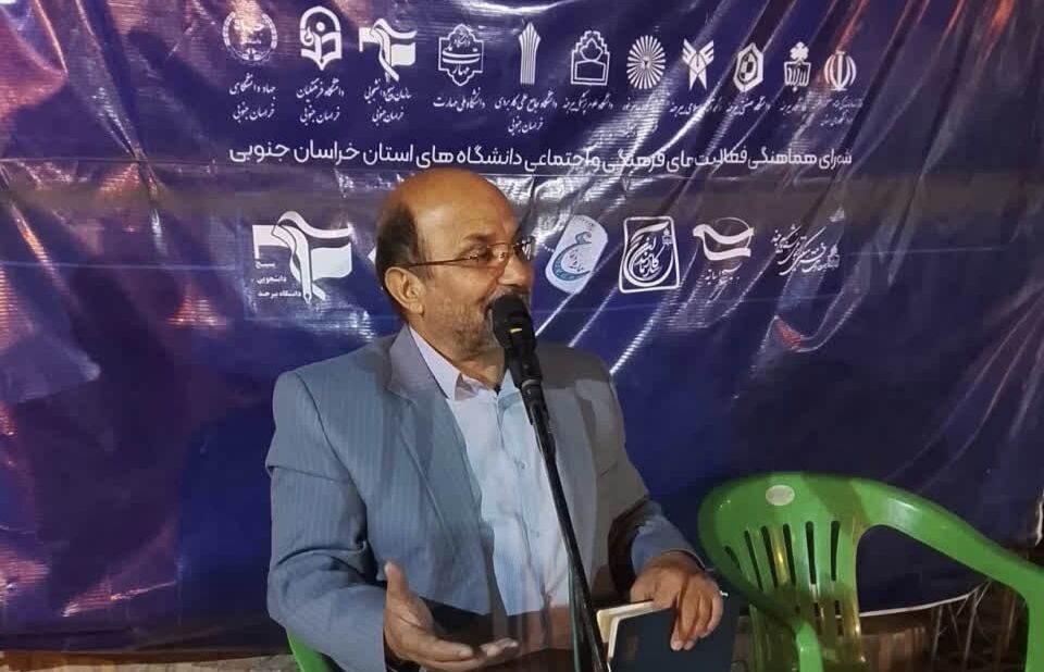 مهدویت؛ امیدی برای عبور بشریت از وضع نامطلوب به سوی عدالت است