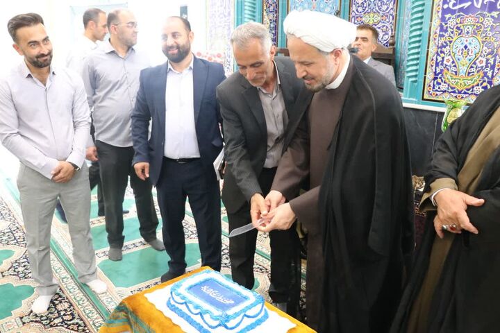 آغاز هفته دولت در مسجد عسگرآبادکوه ارومیه/ مسجد؛ سنگرِ خدمت و نماد پیوند دولت و ملت در هفته دولت