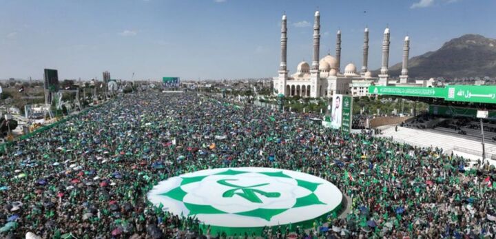 میدان السبعین صنعاء، آماده برگزاری بزرگ‌ترین گردهمایی در سالروز میلاد پیامبر(ص)
