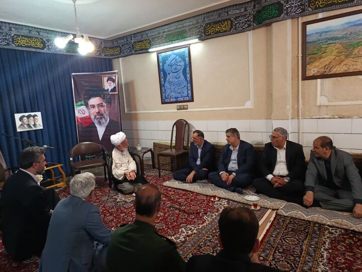 مشکلات اقتصادی با مدیریت جهادی حل می‌شود
