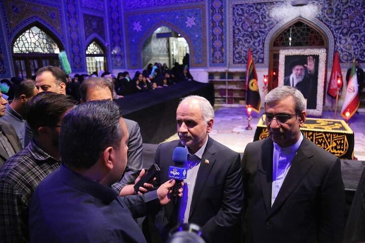 وحدت و انسجام حول محور رهبری مهم‌ترین مساله کشور است