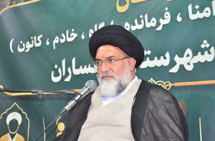 مسجد اگر در متن زندگی مردم باشد، می‌تواند جامعه را متحول کند