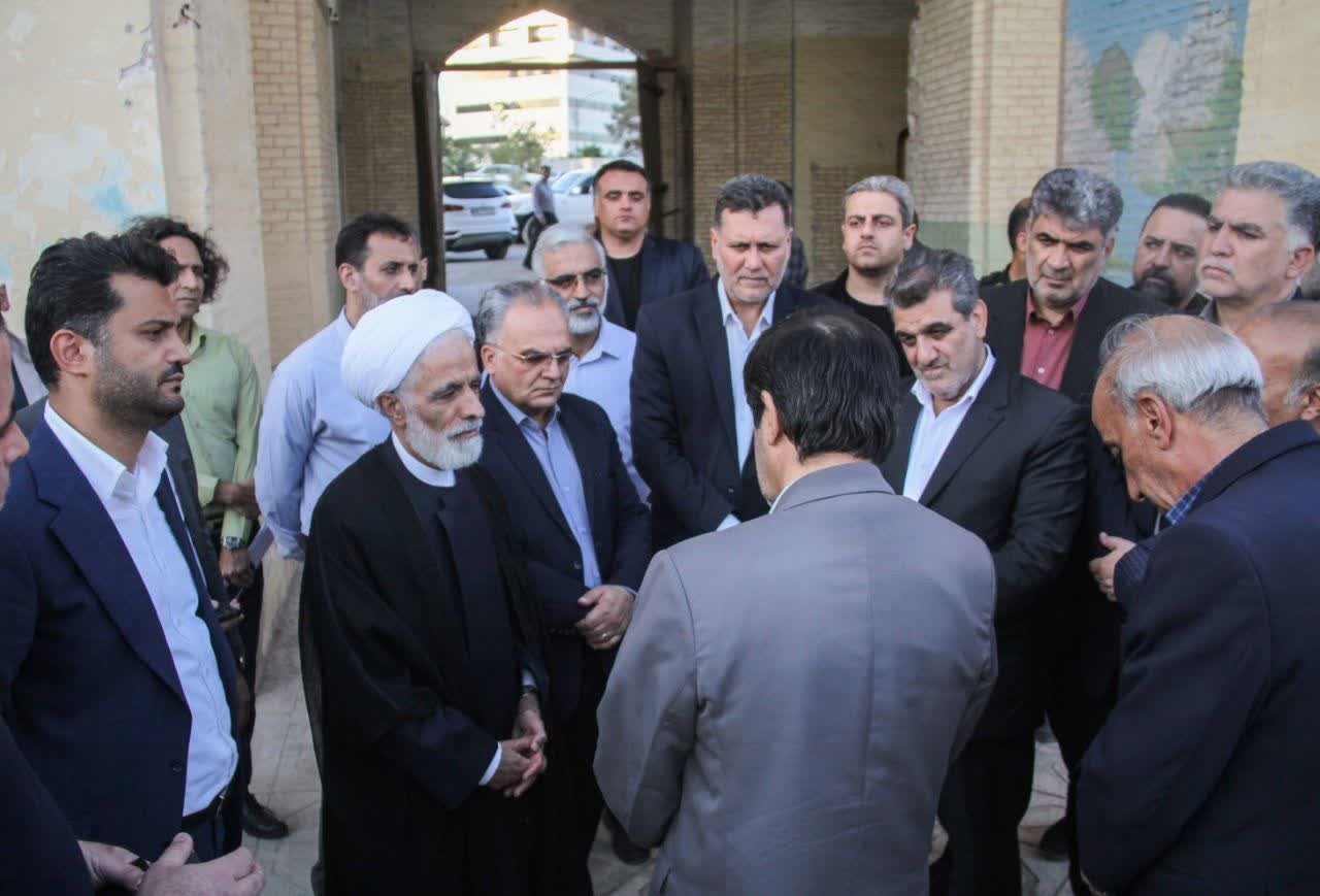 بازدید معاون حقوقی رئیس جمهور از بنای تاریخی کاروانسرای شاه عباسی سمنان