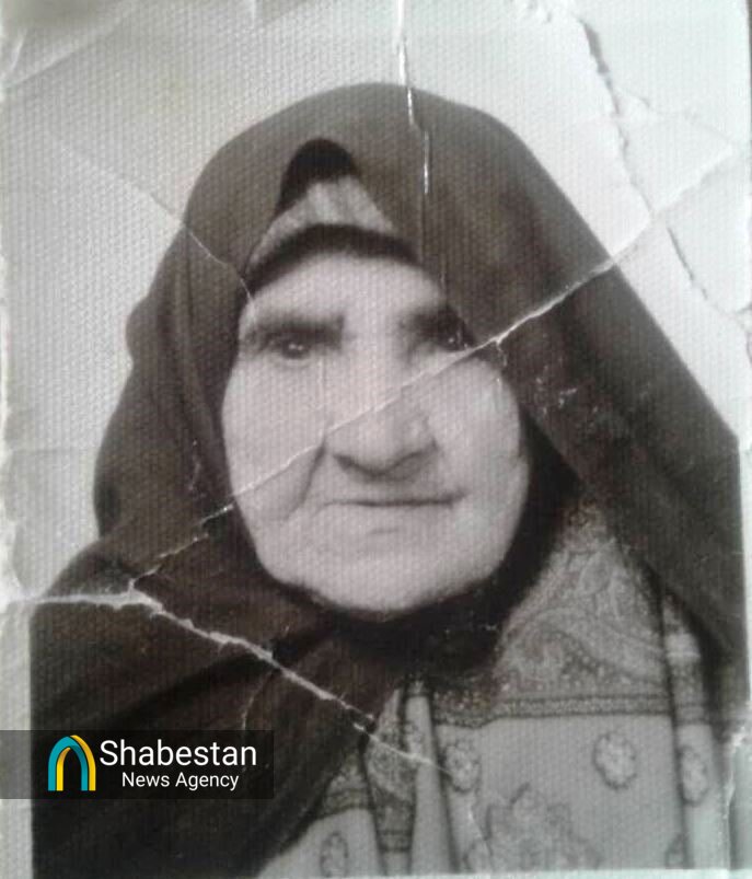بانوی بی‌سوادی که شهری را با نور قرآن باسواد کرد