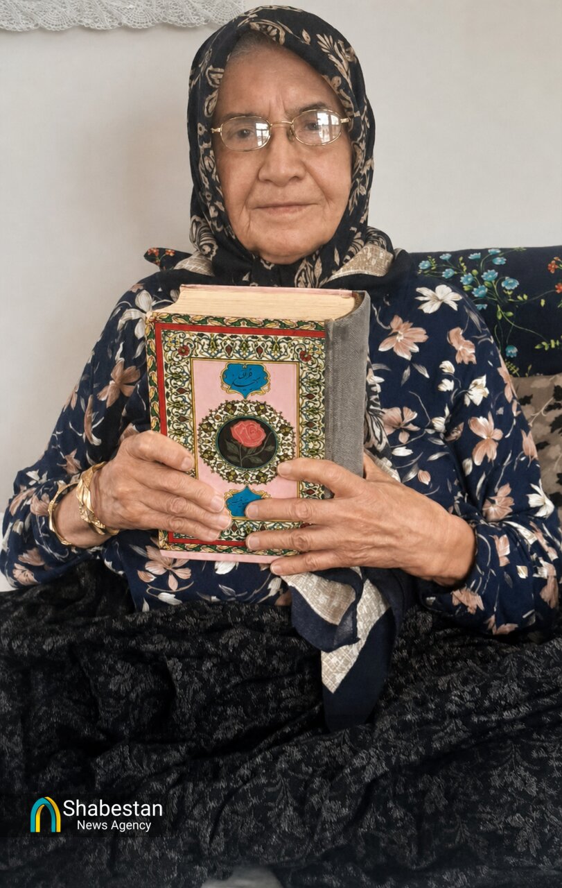 بانوی بیسوادی که شهری را با نور قرآن باسواد کرد