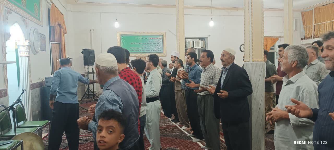 برگزاری مراسم مولودی‌خوانی در مسجد جامع خامسان