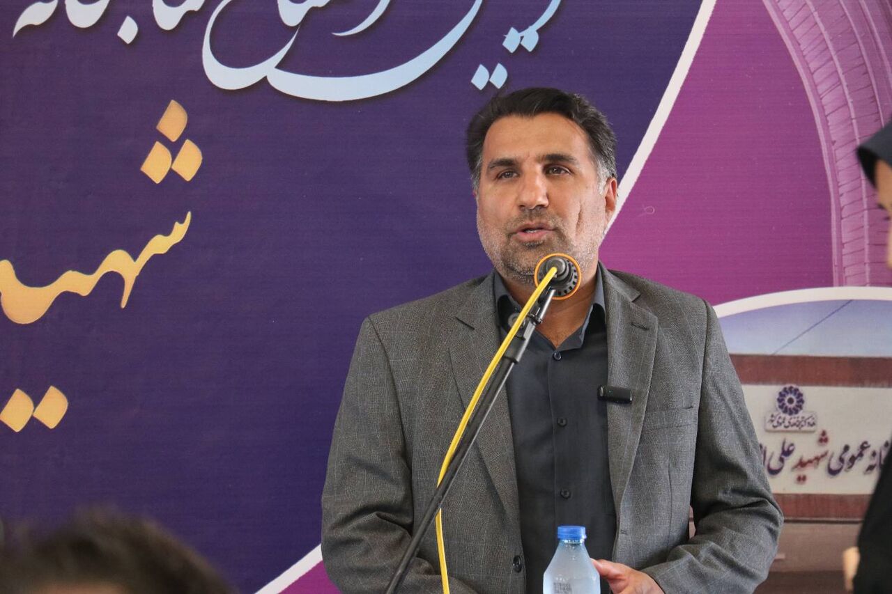 کتابخانه عمومی شهید علی اصغر صلاحی، کانون فرهنگی تازه فخرآباد بجستان شد
