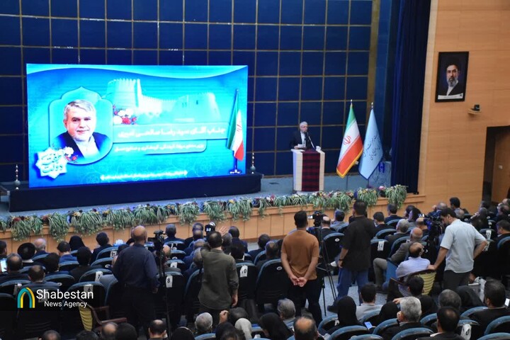 شورای اداری استان لرستان با حضور وزیر میراث فرهنگی