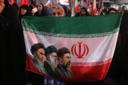 یکصد و هشتاد و سومین حضور رشتوندان در زیر باران تابستانه / مردم مبعوث، پای پرچم توحید استوارتر از همیشه