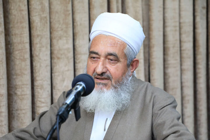 وحدت امت اسلامی باید هر روز ترویج و نهادینه شود