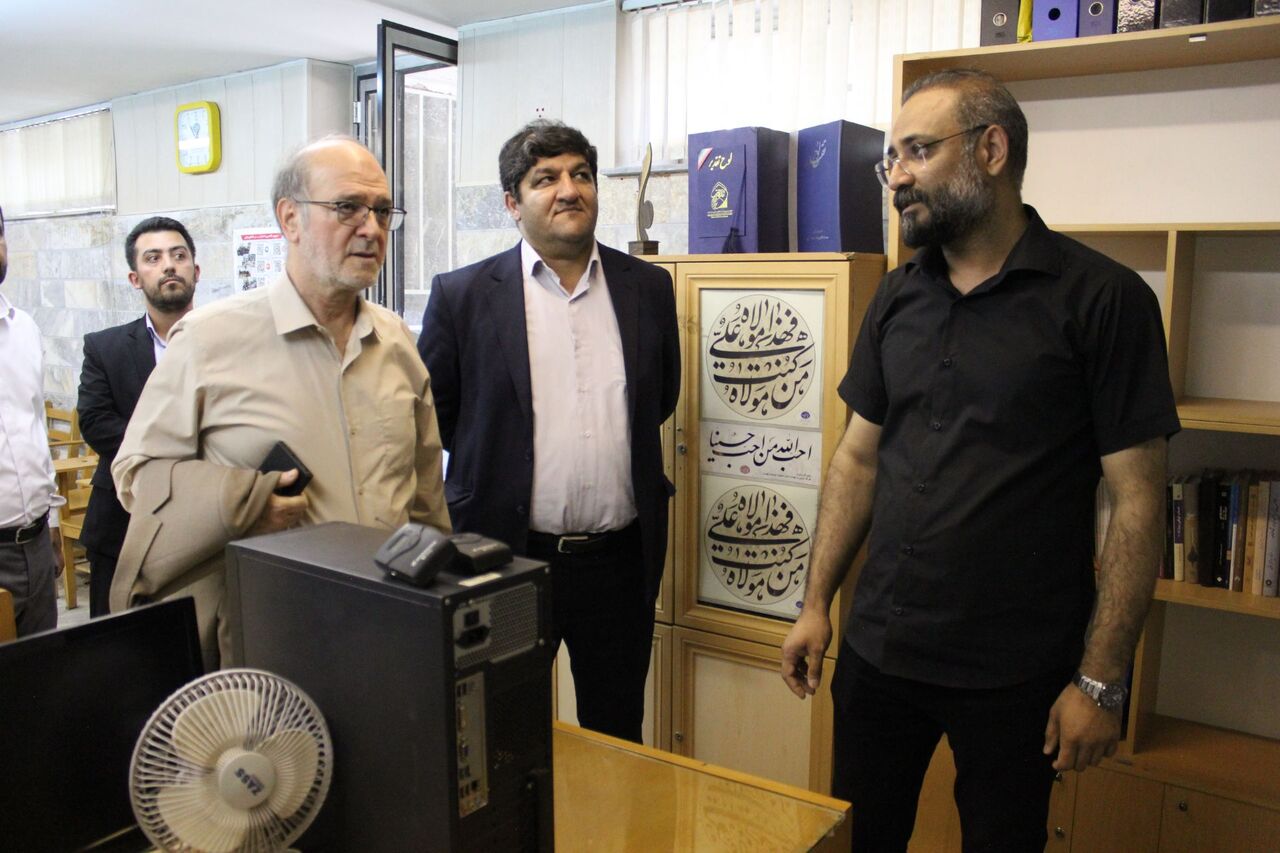 مسجد آقامیرزااحمد زنجان؛ الگویی از پیوند فعالیتهای فرهنگی و خدمت اجتماعی است