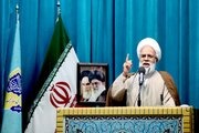کرمانشاه پرچمدار وحدت شیعه و سنی است/ دشمن آرزوی تفرقه را به گور ببرد