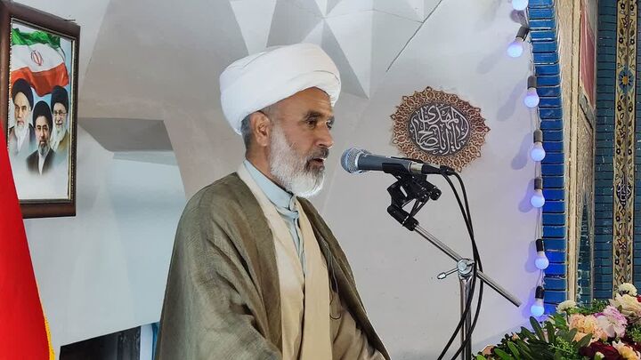 ضرورت همراهی مسئولان با مطالبات عزتمندانه مردم