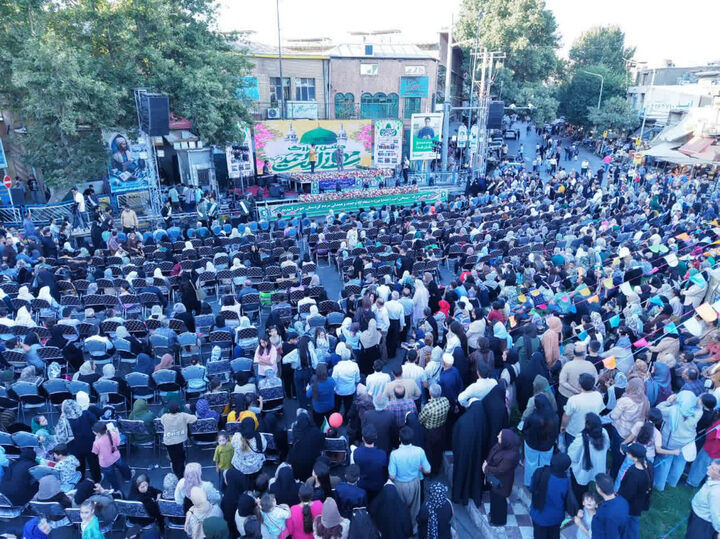 سنندج میزبان «مهمانی امت احمد» شد؛ روایت همدلی مردم در جشن بزرگ وحدت