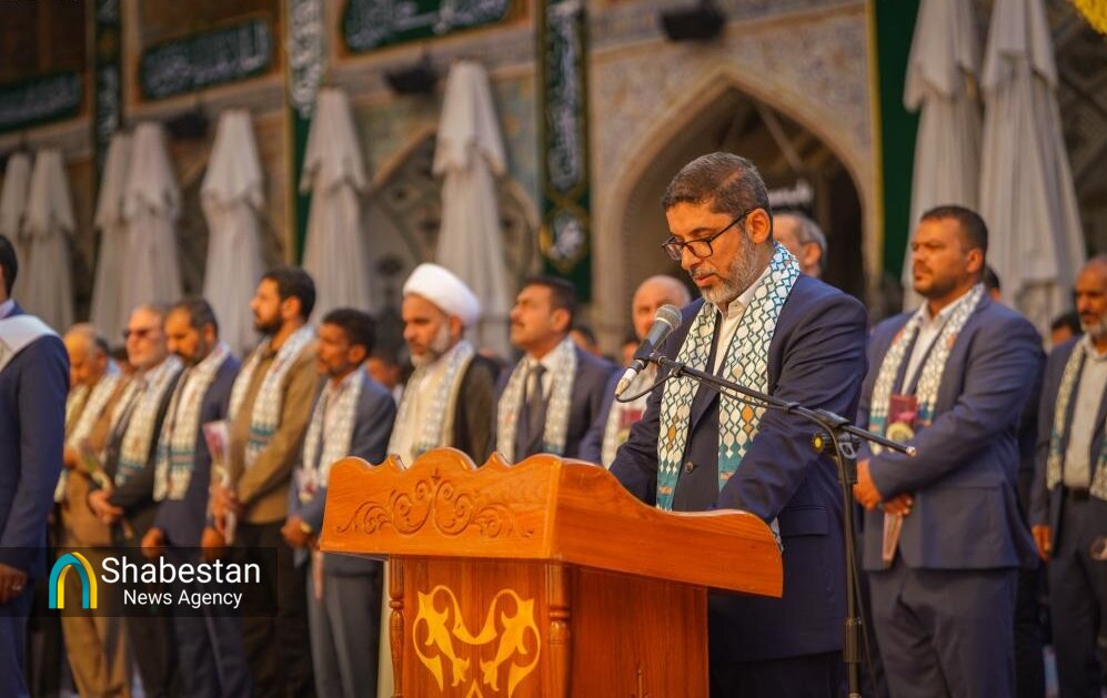 پرچم میلاد پیامبر اکرم(ص) و امام صادق(ع) در حرم علوی برافراشته شد+ عکس