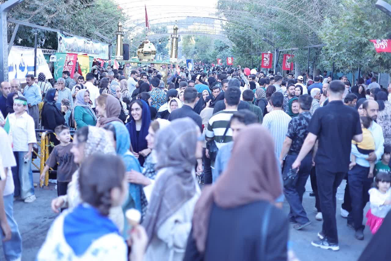 سنندج میزبان «مهمانی امت احمد» شد؛ روایت همدلی مردم در جشن بزرگ وحدت