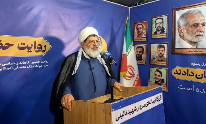 وحدت زیر چتر ولایت، رمز شکست نقشه‌های دشمن است