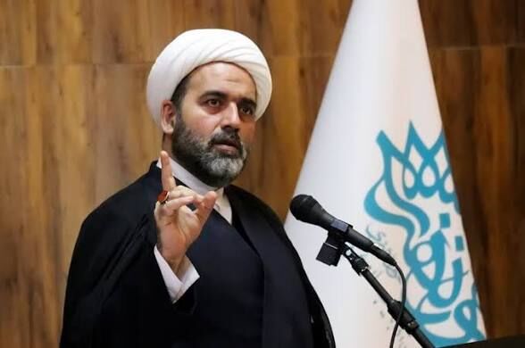 پیامبر(ص) همه عمر خود را برای نجات و هدایت انسان‌ها مجاهدت کرد/ جشن بزرگ خیابانی «امت احمد» در ارومیه