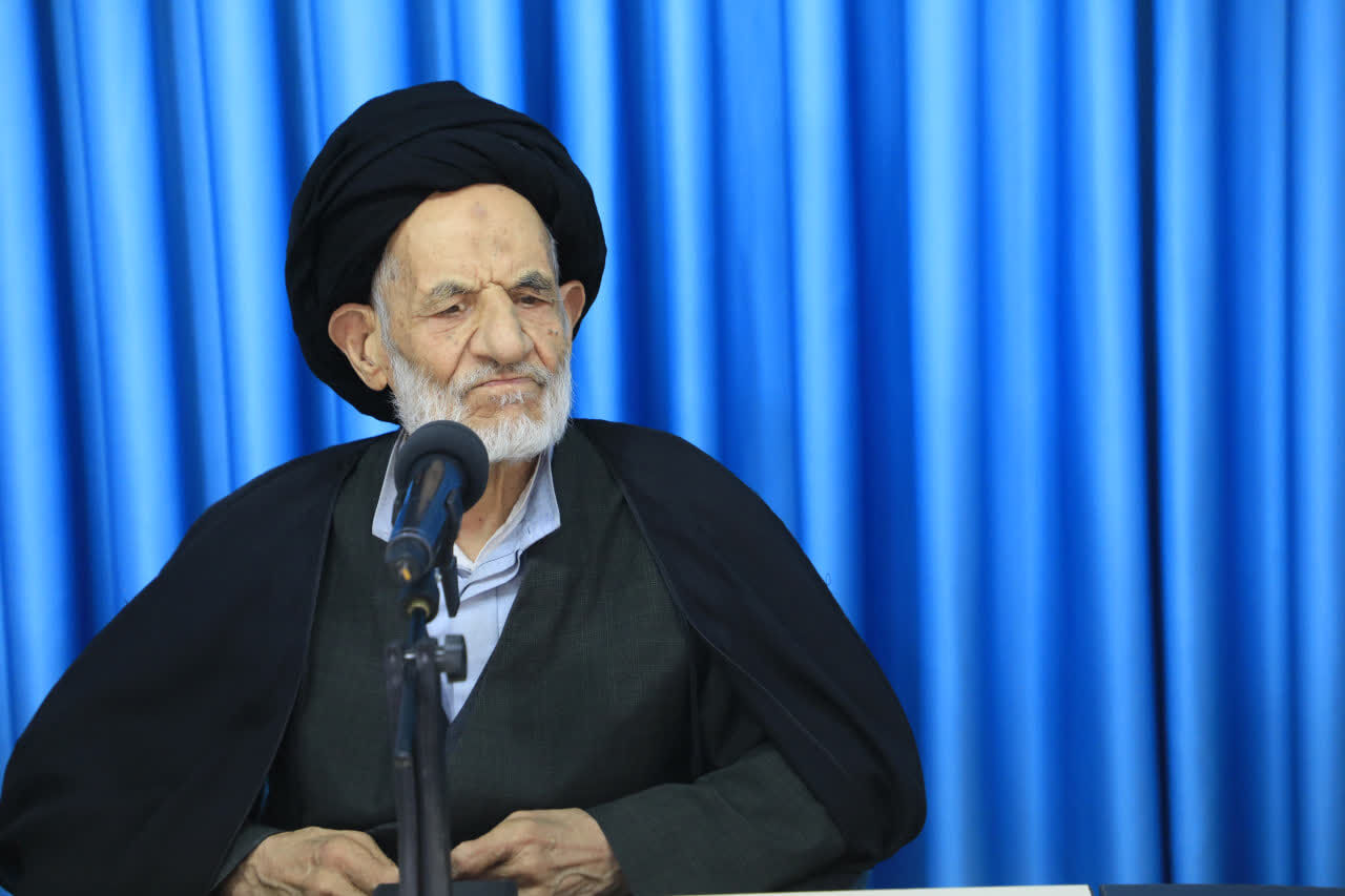 فرهنگ نباید در آموزشهای ظاهری و کلاسیک متوقف بماند