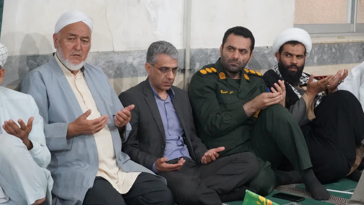 مشق برادری زیر سقف مسجد