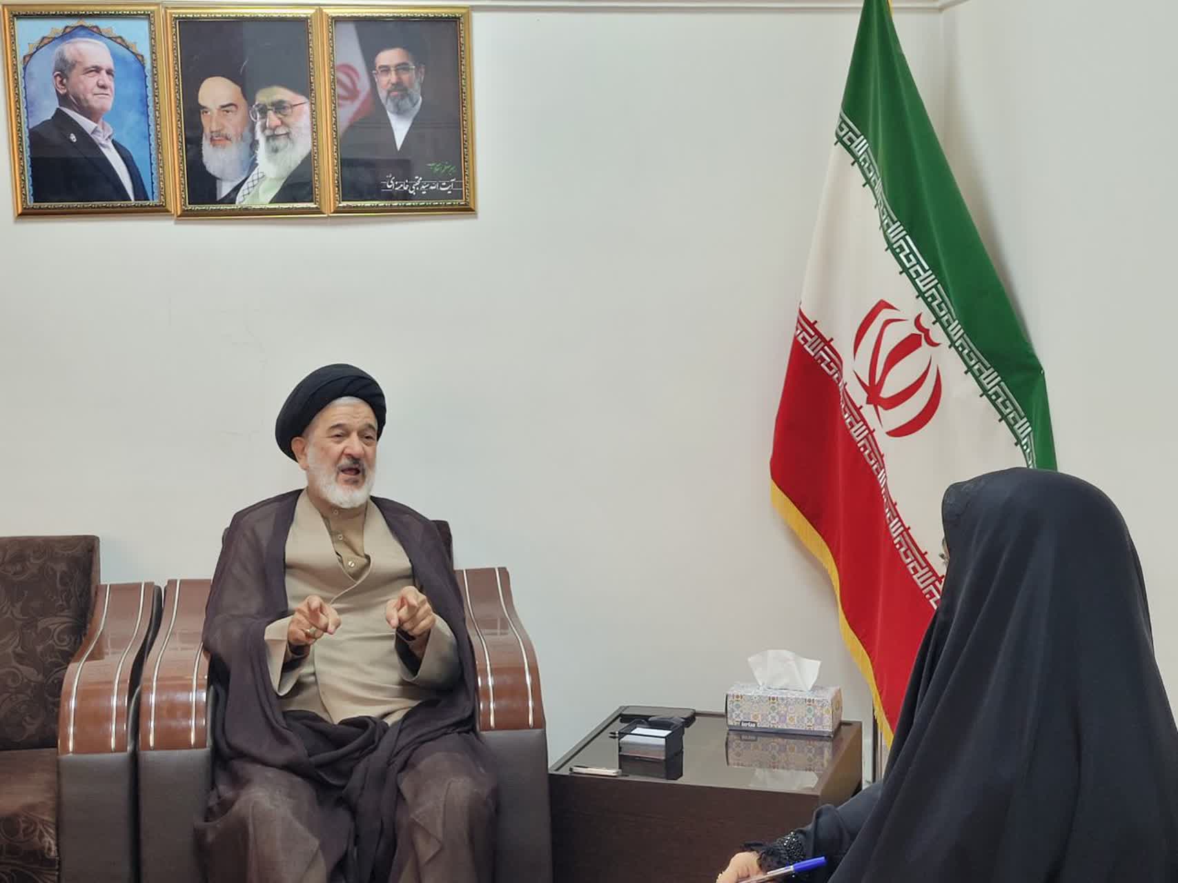 مسجد در مکتب پیامبر(ص)؛ از پایگاه عبادت تا کانون حکمرانی و همبستگی اجتماعی/ محله‌محوری با محوریت مسجد؛ الگویی منطبق با هویت جامعه اسلامی