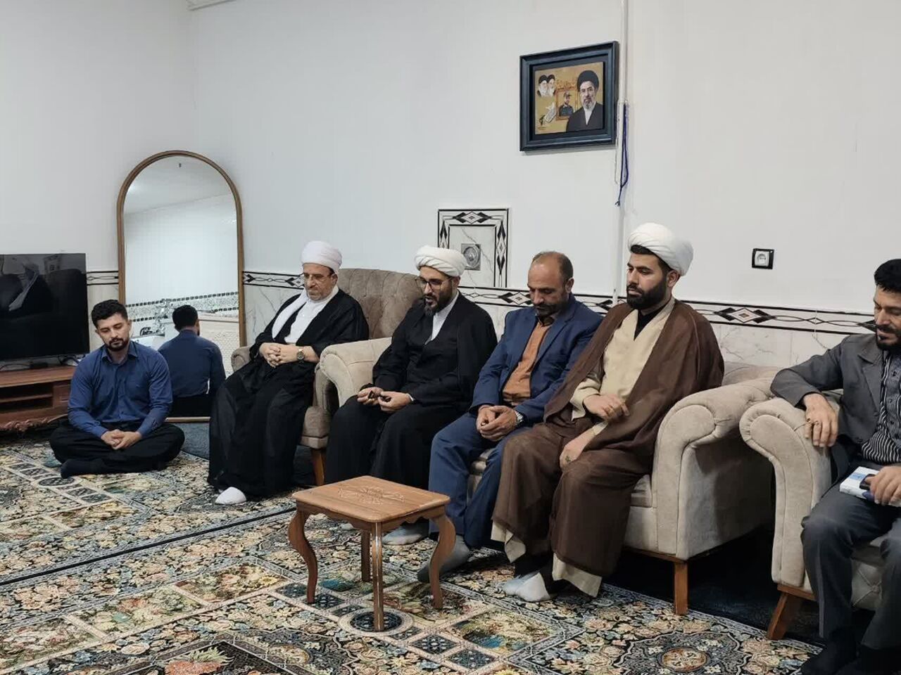 &nbsp;دیدار مسئول دفتر نمایندگی ولی فقیه سپاه استان کرمانشاه با خانواده شهید «فرزاد مرادی»در روانسر