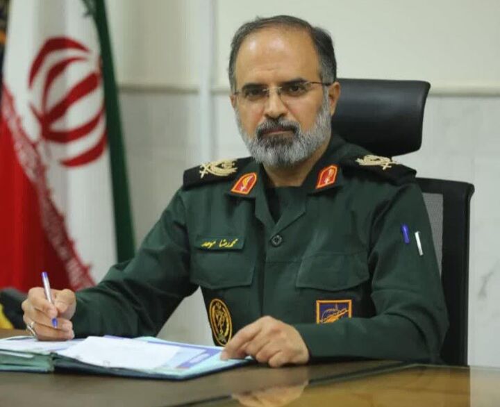 مساجد و پایگاه‌های مقاومت کانون خدمت‌رسانی و امیدآفرینی شوند