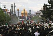 شوق نخستین زیارت کاروان عشق در حرم کریمه اهل بیت سلام الله علیها