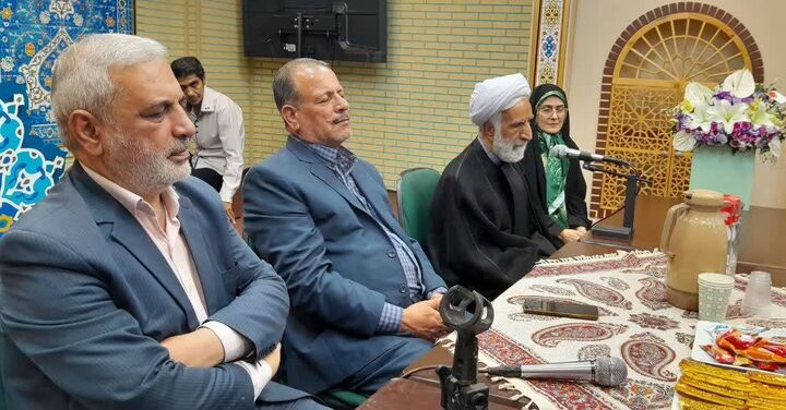 برگزاری آیین گشایش نمایشگاه خوشنویسی «میلاد مهر» در فرهنگسرای قرآن
