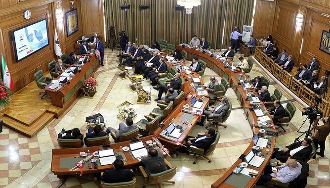 ساخت یادمان رهبر شهید انقلاب باید با هماهنگی دفتر رهبری باشد