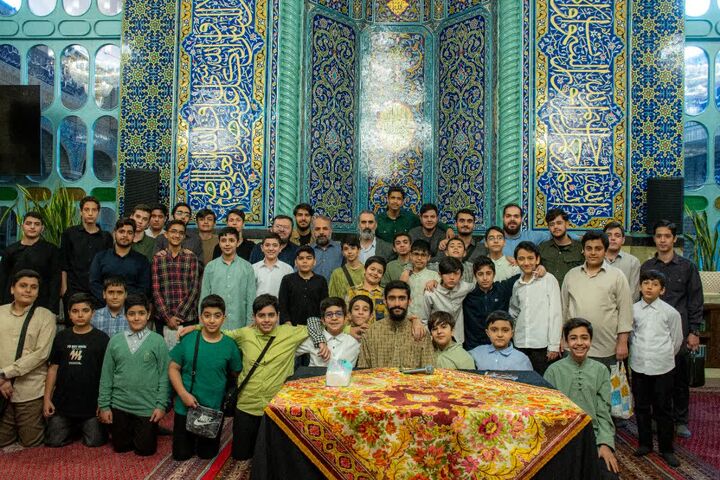 کلاس مداحی برای نوجوانان با حضور بزرگان مداحی کشور
