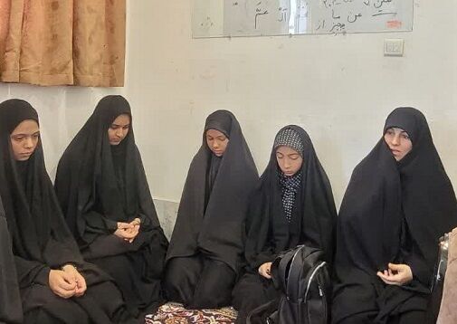 وقتی فرهنگ و هنر مسجدی دختران را جذب میکند