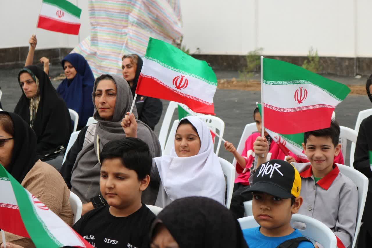 ارمغان عدالت آموزشی و خداحافظی دانش‌آموزان با کلاس‌های کانکسی در مازندران