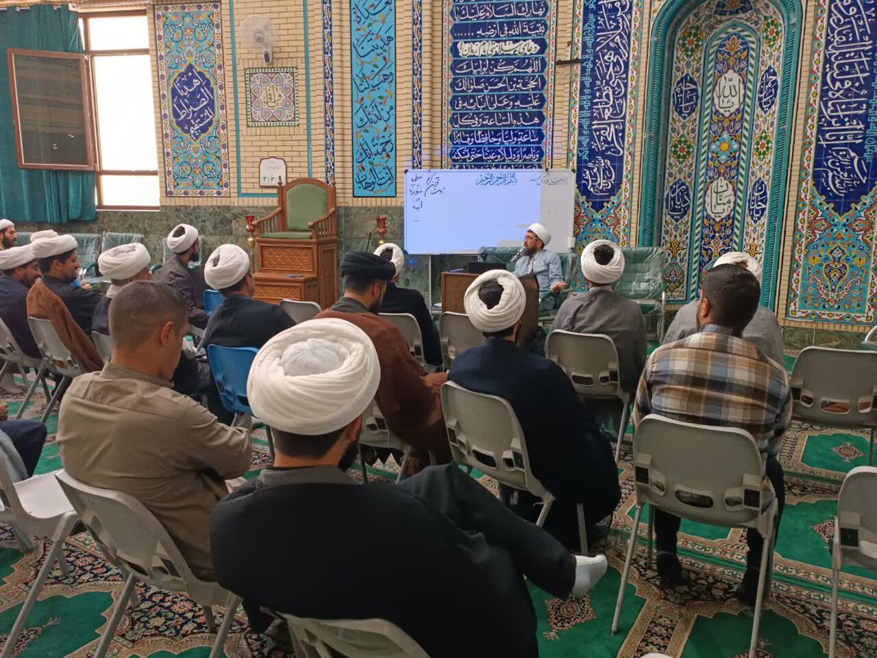 دوره آموزشی «ضمن امامت» در مسجد فاطمة‌الزهرا(س) مشهد