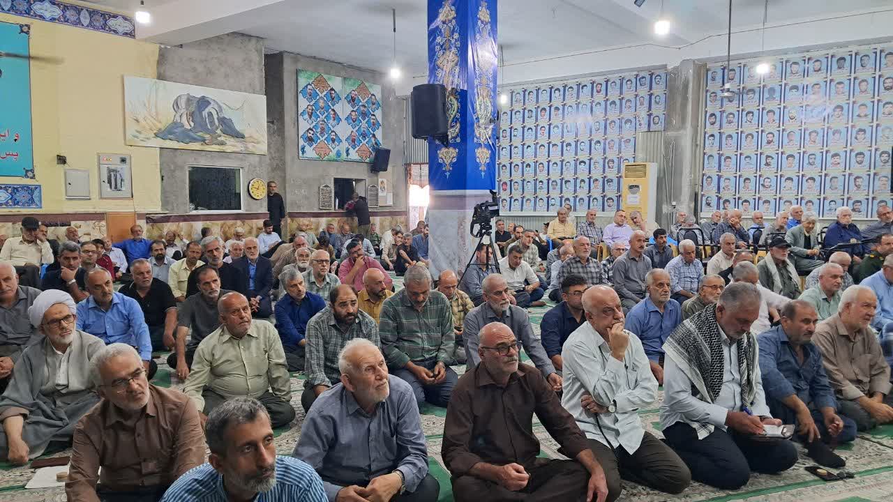 ابراز ضعف در جنگ، کمک به دشمن است/ رمز ماندگاری تجمعات، احساس سهم‌داری مردم است