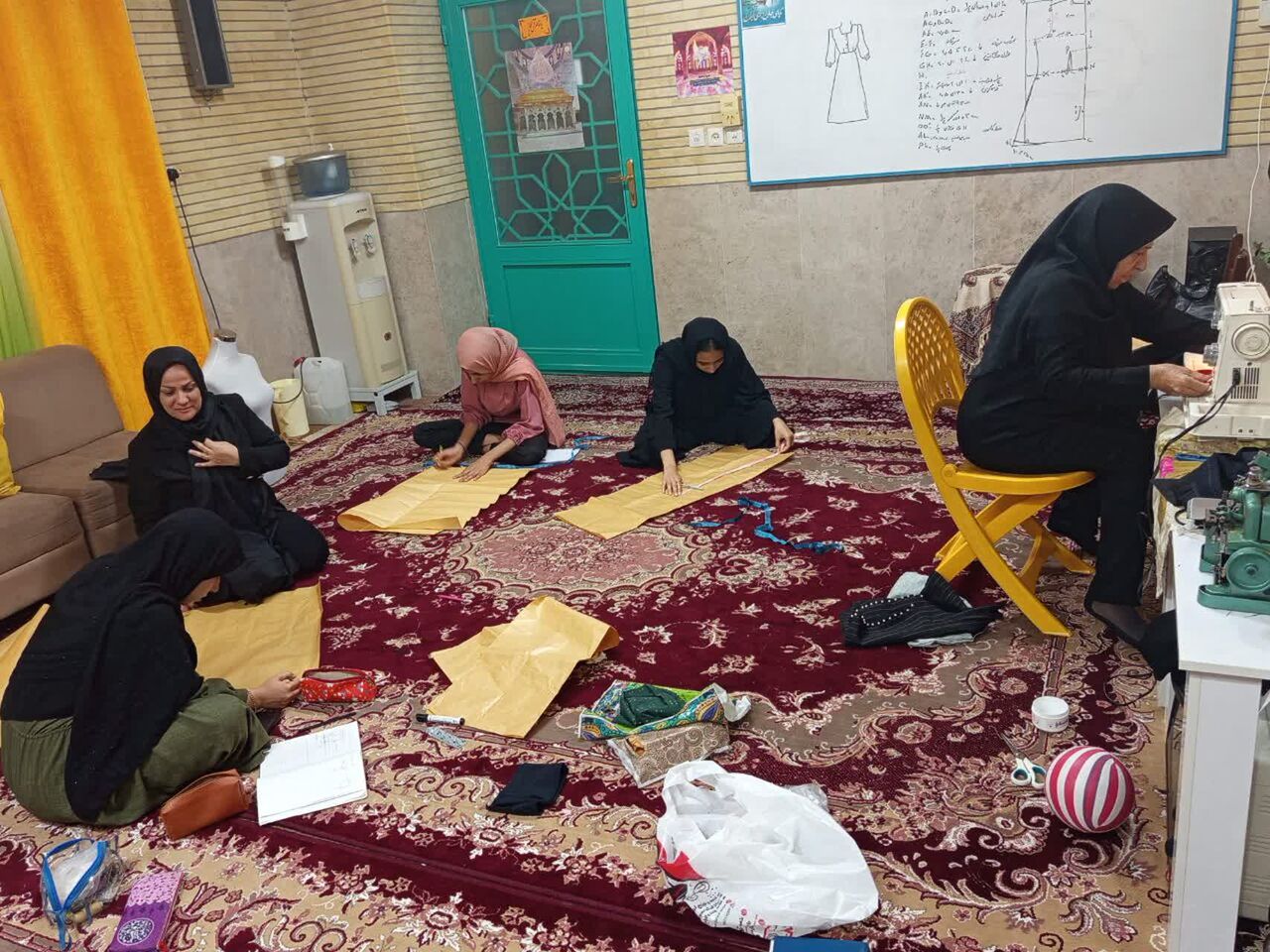 نسخه یک مسجد برای جذب نوجوان‌ها؛ از گفت‌وگو تا مهارت‌آموزی