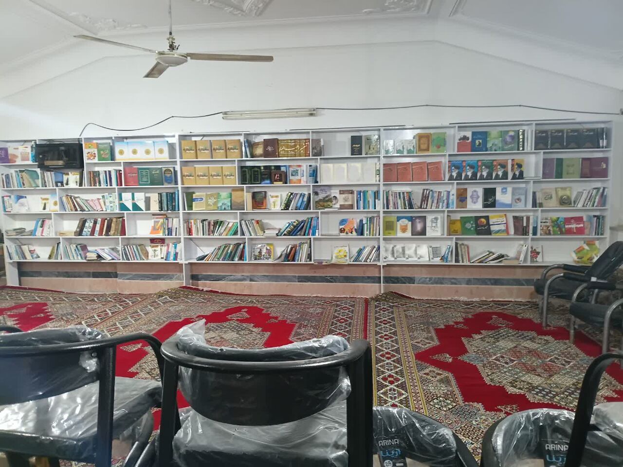 وعده‌ای که محقق شد؛ کتابخانه مسجد امام جعفر صادق(ع) روستای مرزنگو آمل تجهیز شد