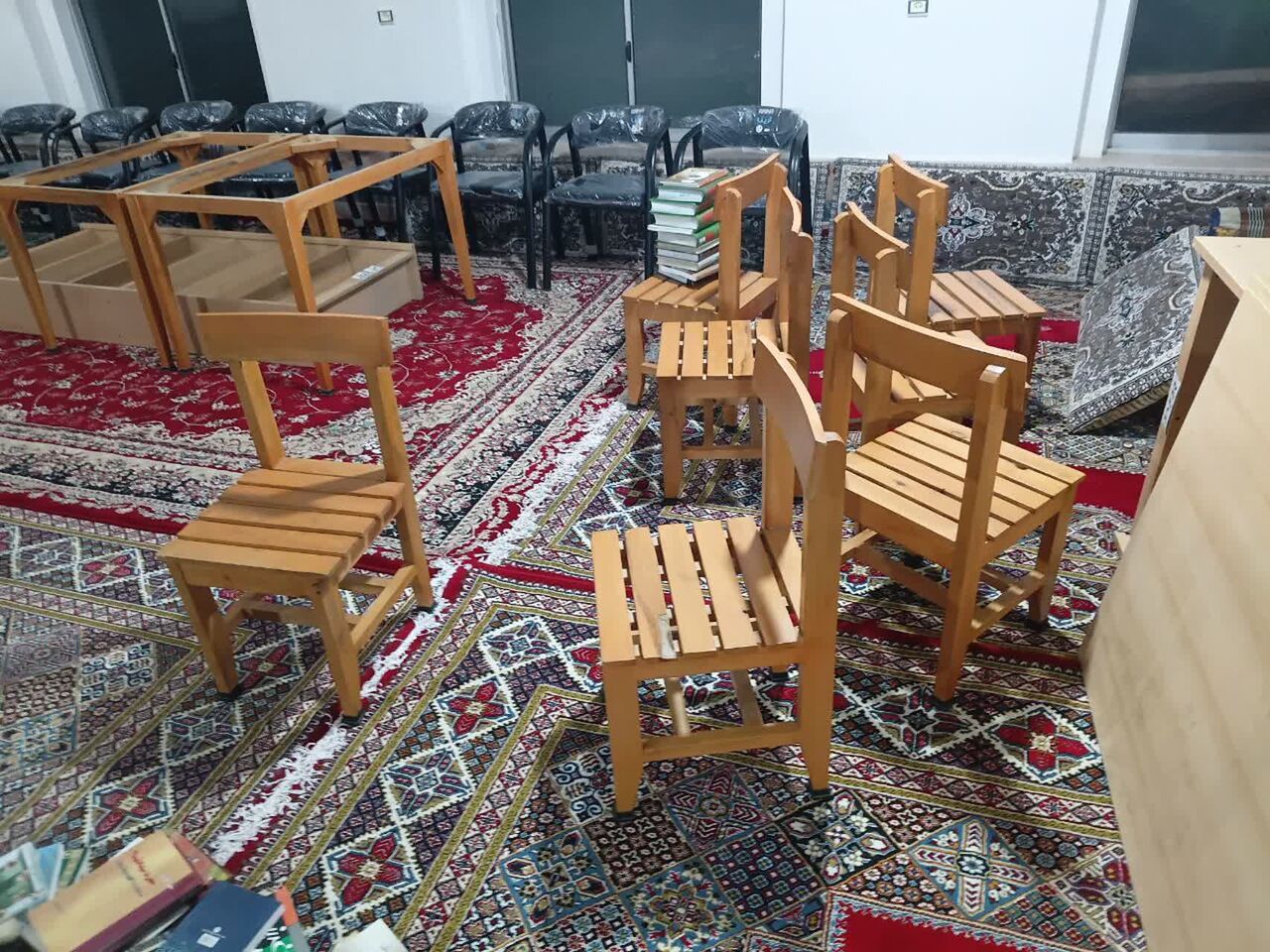 وعدهای که محقق شد؛ کتابخانه مسجد امام جعفر صادق(ع) روستای مرزنگو آمل تجهیز شد