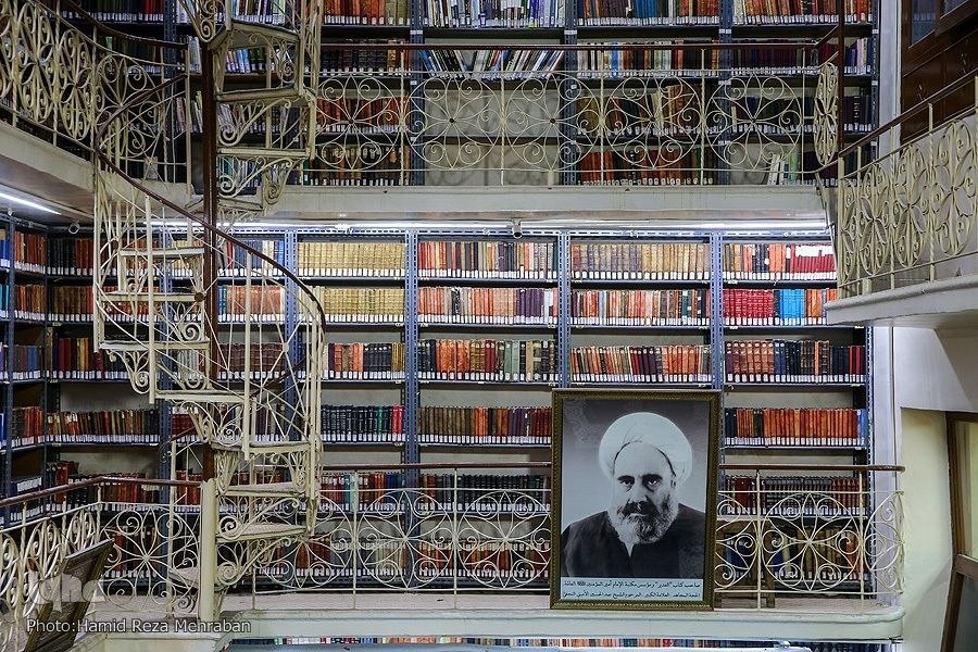 کتابخانه «امام علی(ع)»؛ چراغ اندیشه اسلامی و مخزن نسخ خطی در نجف اشرف