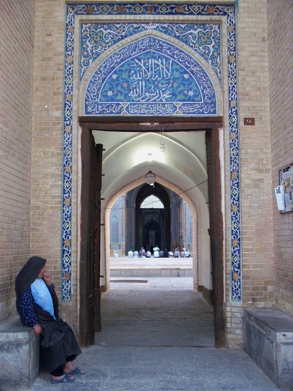 مسجد جامع یزد؛ روایت جان بخشیدن هنر به دیوارهای کویر