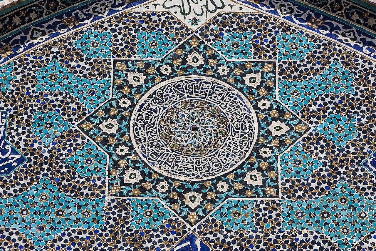 مسجد جامع یزد؛ روایت جان بخشیدن هنر به دیوارهای کویر