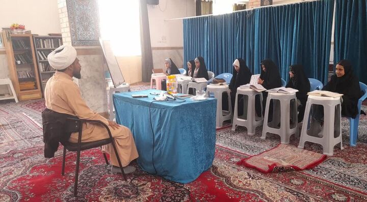 برگزاری طرح تربیت حافظ قرآن ویژه دختران در مسجد امام حسین(ع) فدشکویه
