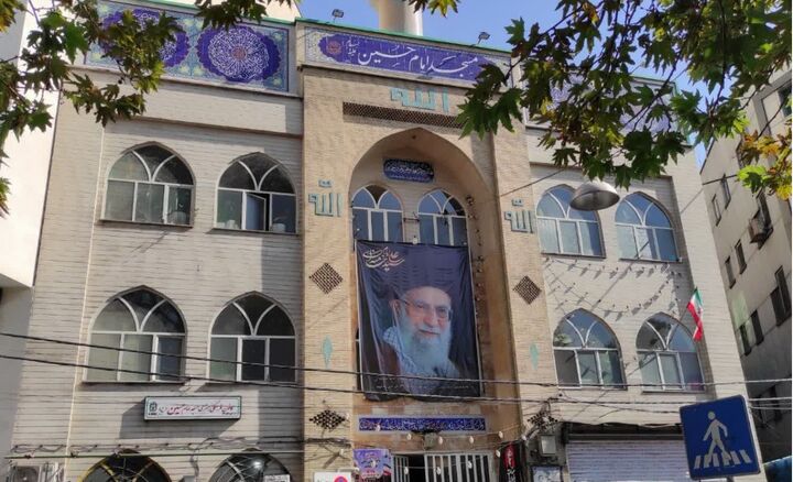 یک دهه فعالیت فرهنگی کانون امام حسین(ع) برای جذب به مسجد