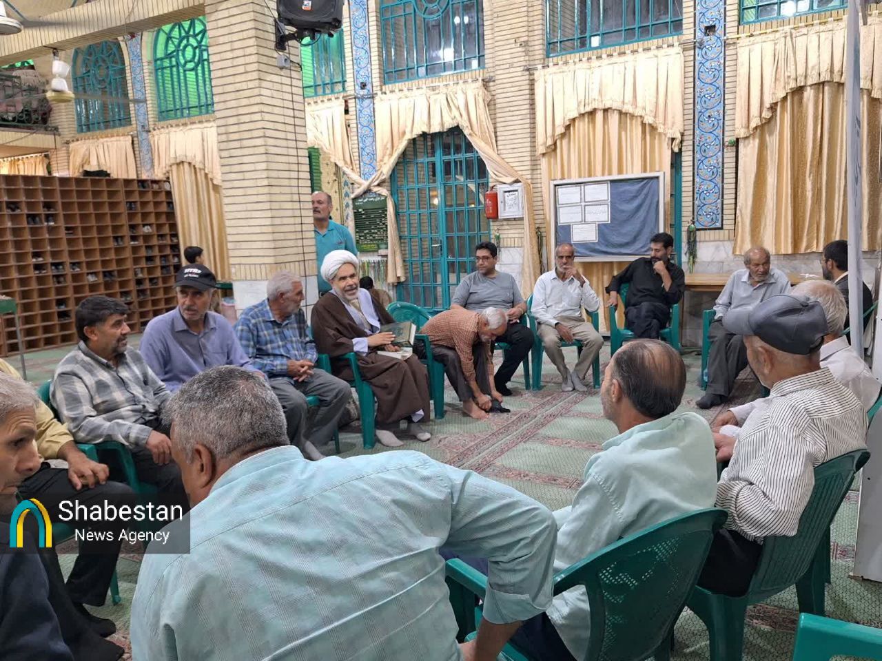 "شنبههای با کتاب" کانون فرهنگی هنری الجواد(ع) کرمان الگوی موفقی از فعالسازی ظرفیتهای مسجدی در ترویج فرهنگ کتابخوانی