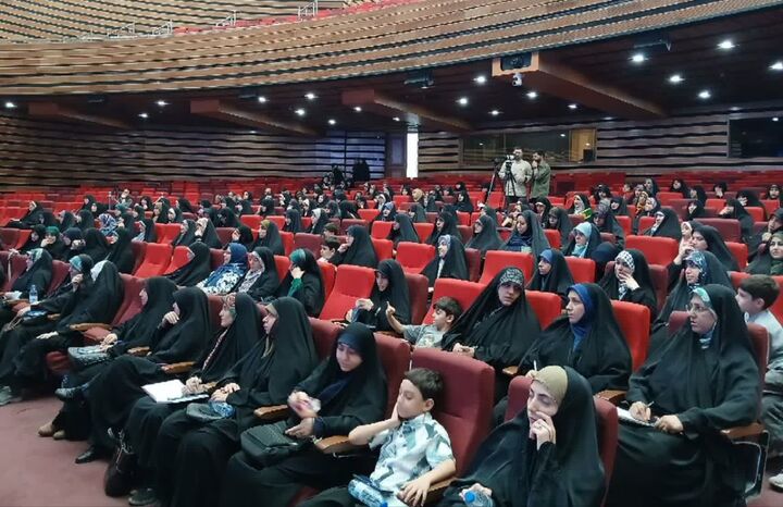 برگزاری دوره «مدیریت رسانه در خانواده» ویژه بانوان فعال مساجد آرمانی