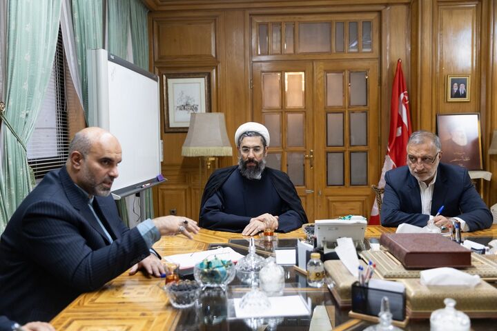 زاکانی: حمایت همه‌جانبه شهرداری تهران از ازدواج آسان دانشجویی