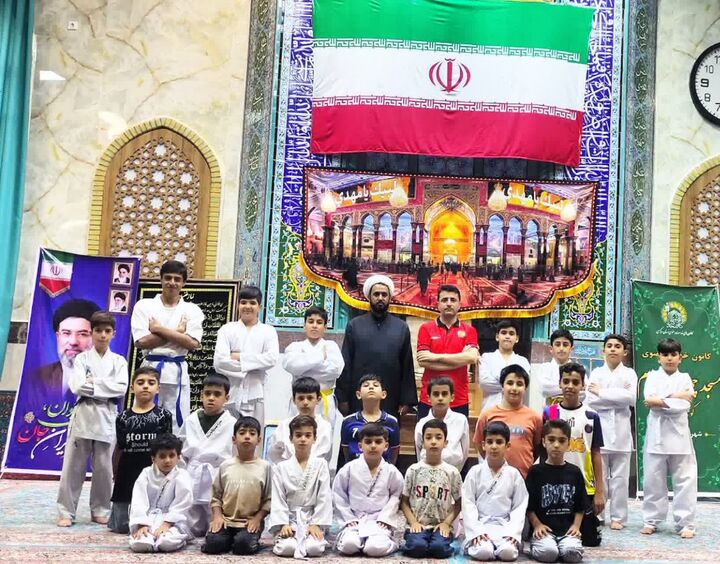 انتصاب نماینده فدراسیون جهانی کاراته مدرن در استان مرکزی؛ افتخاری دیگر برای خانواده مسجد چهارده معصوم(ع) جهانگیری